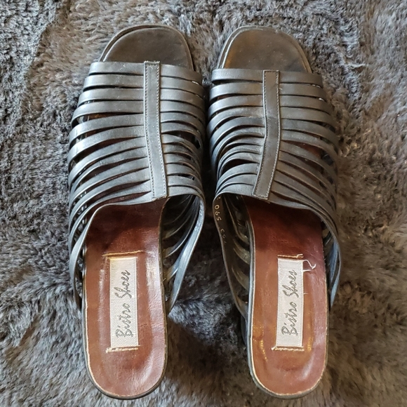 Black strappy slide on heels by Bistro shoes - Picture 4 of 7